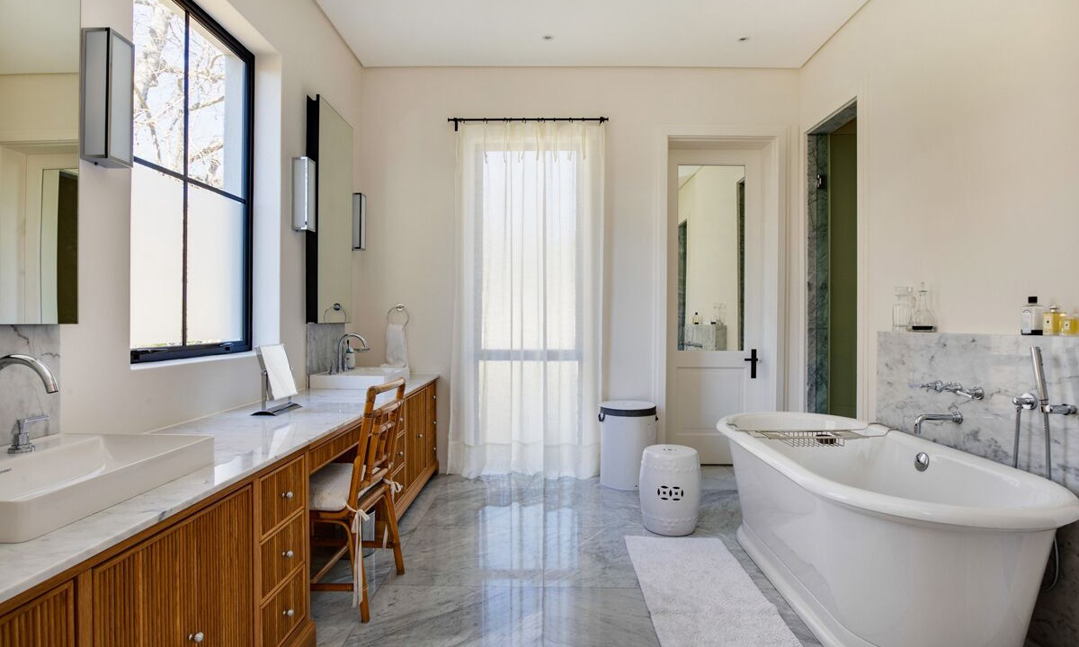 Photo of Bathroom in Bishopscourt