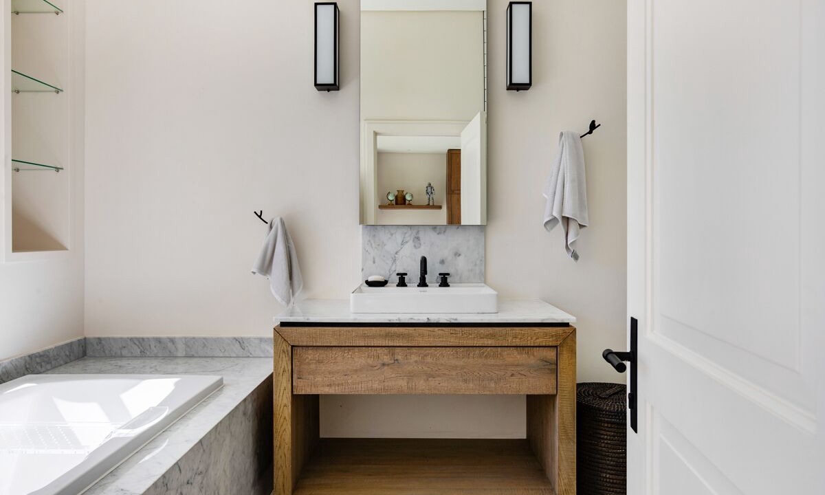 Photo of Bathroom in Bishopscourt