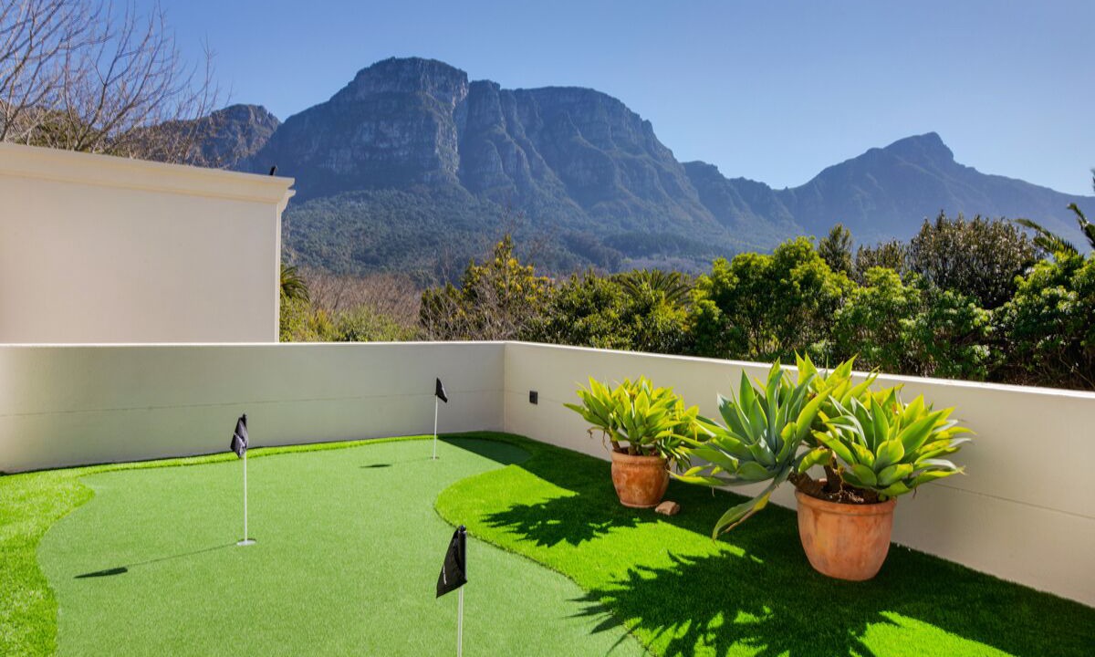 Photo of Outdoor in Bishopscourt