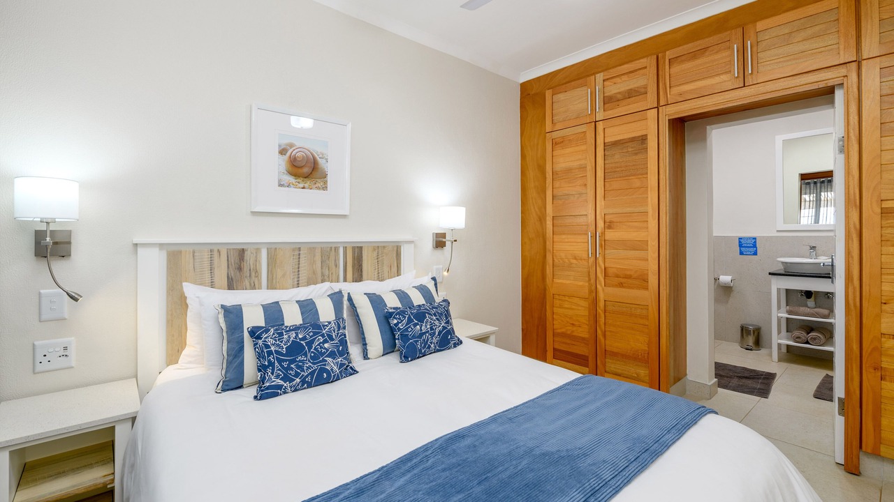 Photo of Bedroom in Illovo Beach