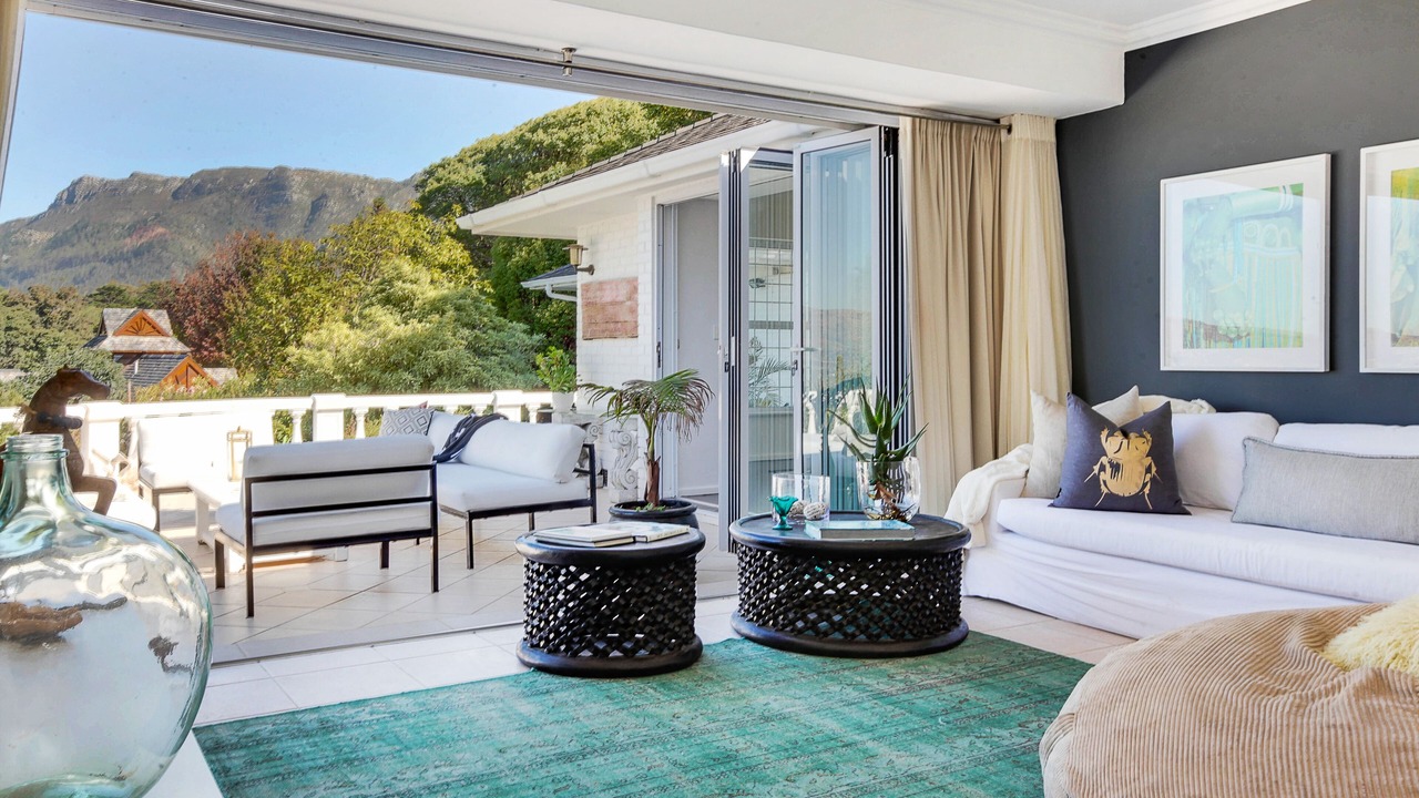 Photo of Livingroom in Newlands