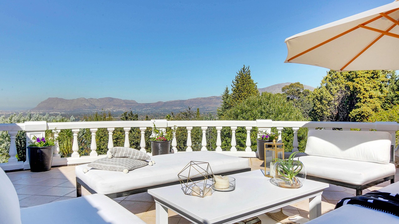Photo of Patio Balcony in Newlands