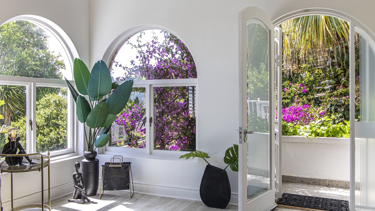Photo of Livingroom in Clifton