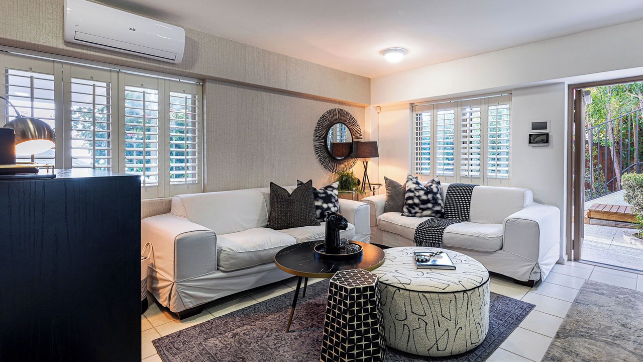Photo of Livingroom in Clifton