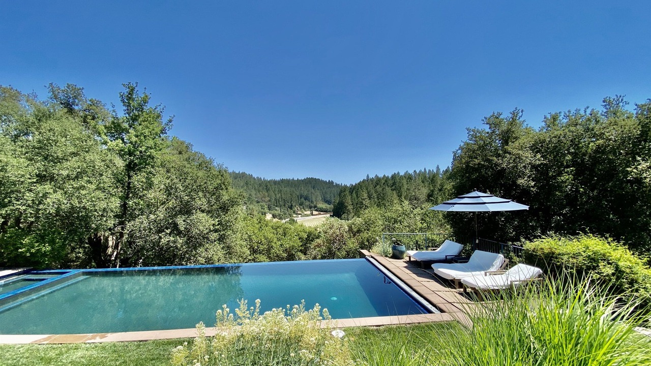 Photo of Outdoor in St. Helena