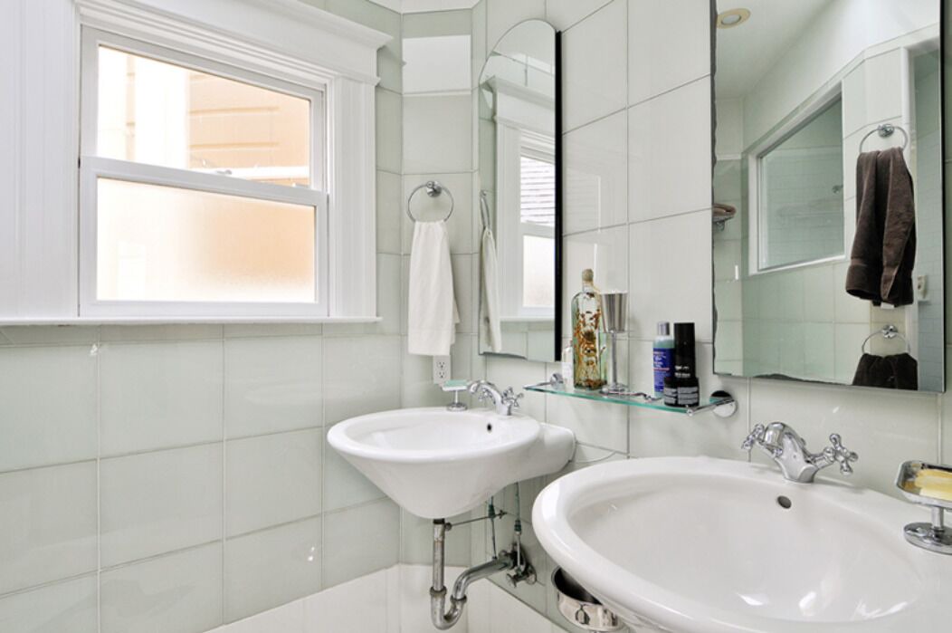 Photo of Bathroom in Dolores Heights