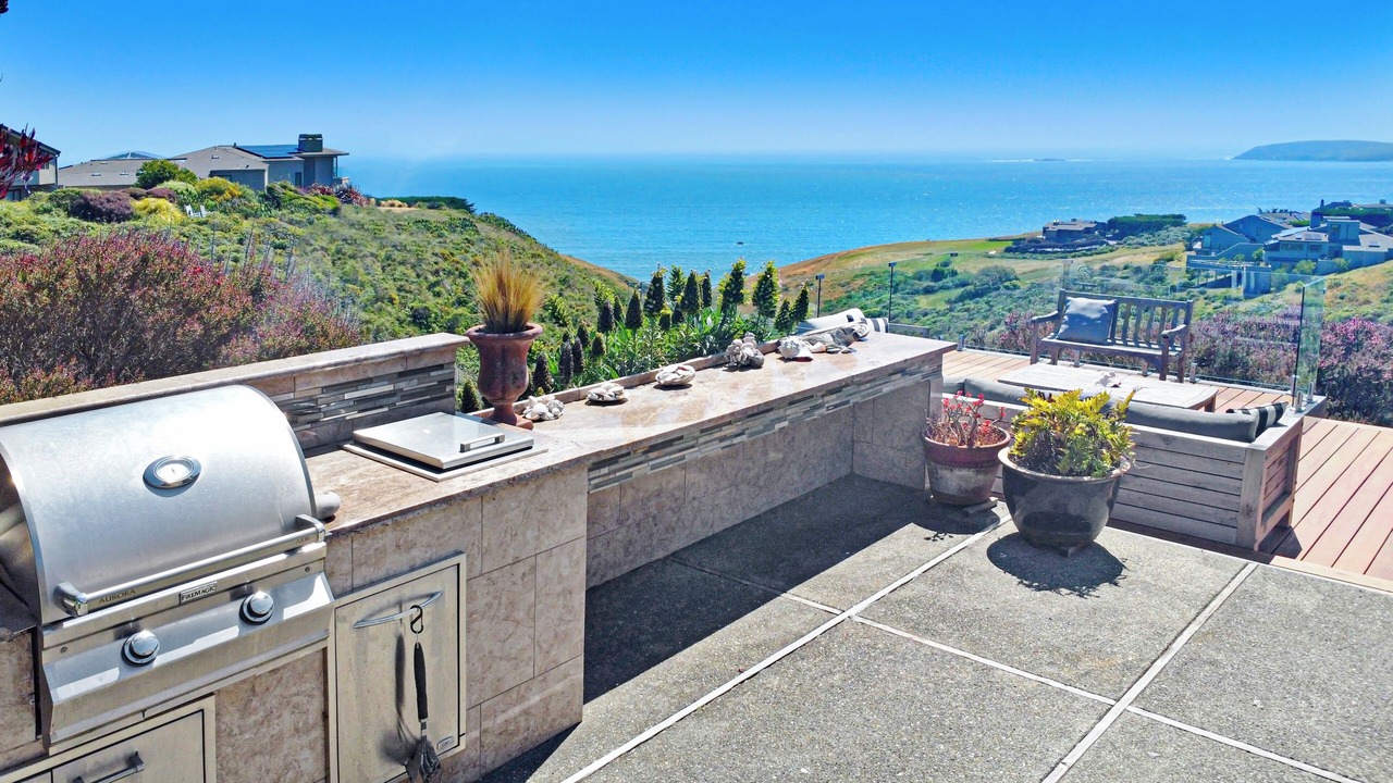 Photo of Patio Balcony in Bodega Bay