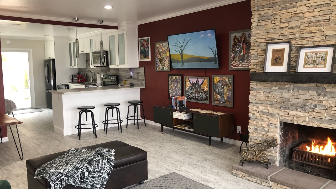 Photo of Bedroom in Miraloma