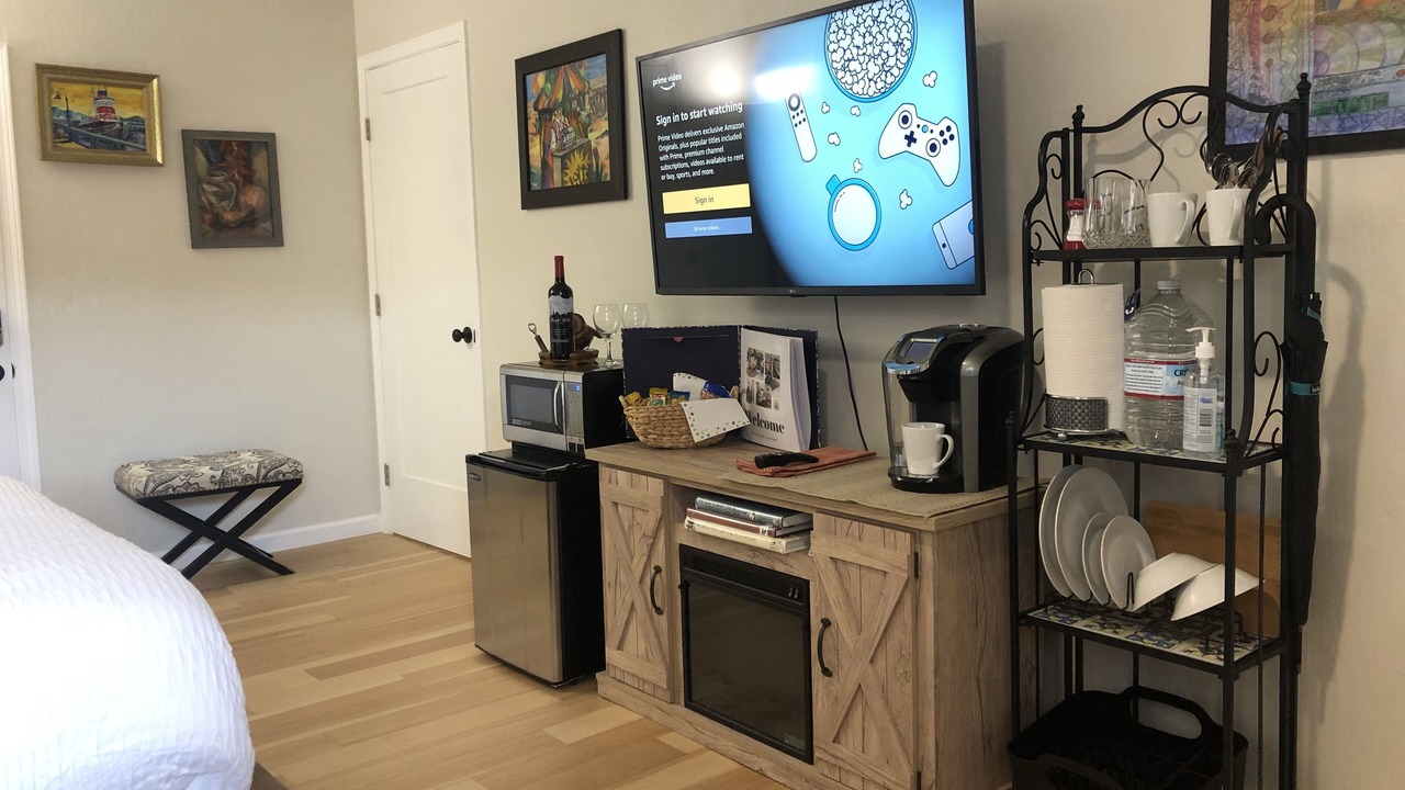 Photo of Bedroom in Miraloma