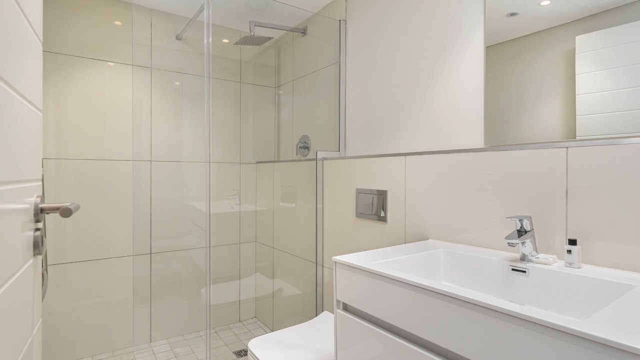 Photo of Bathroom in Cape Town City Centre