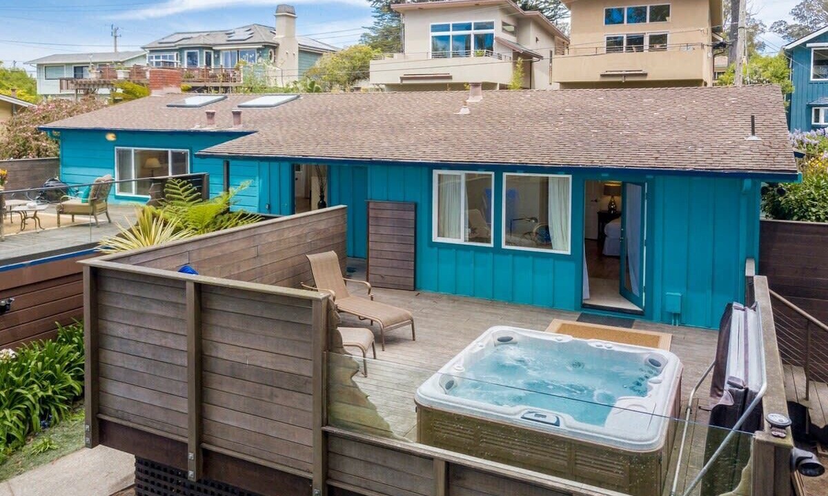 Photo of Patio Balcony in Opal Cliffs