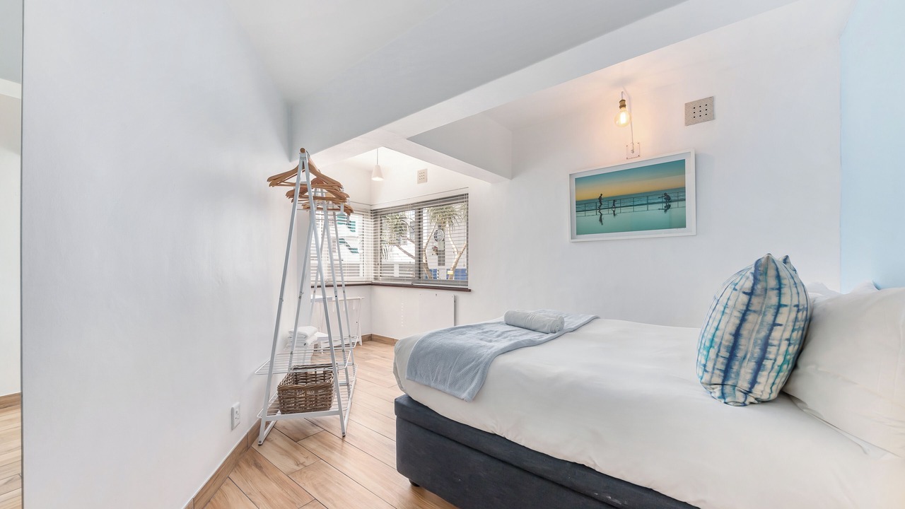 Photo of Bedroom in Sea Point
