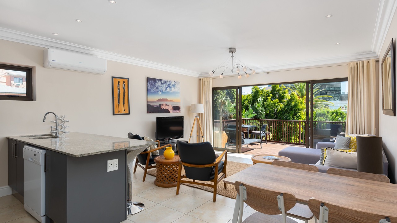 Photo of Livingroom in Sea Point