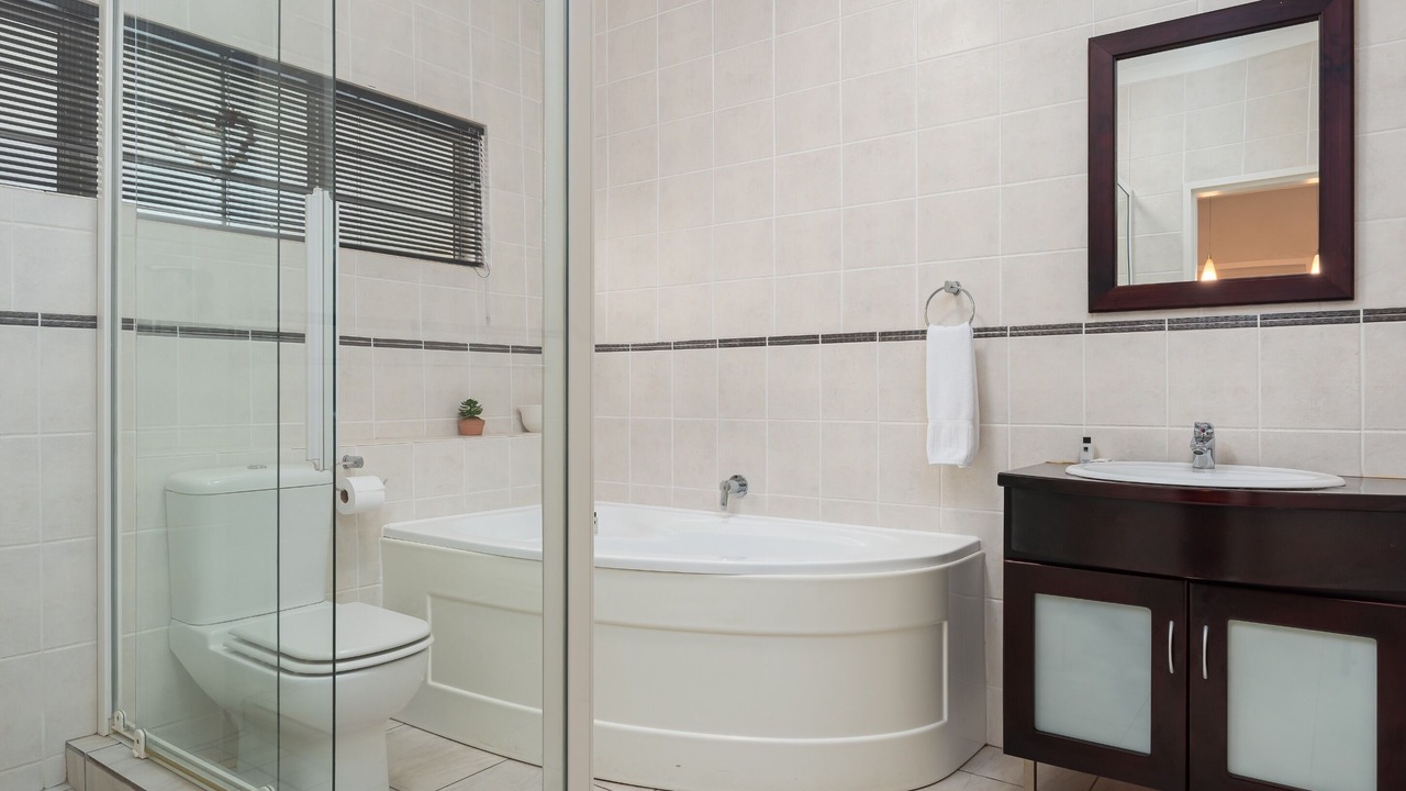 Photo of Bathroom in Mouille Point