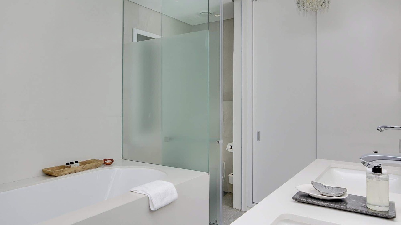 Photo of Bathroom in Cape Town City Centre