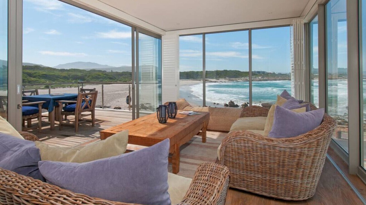 Photo of Livingroom in Onrus