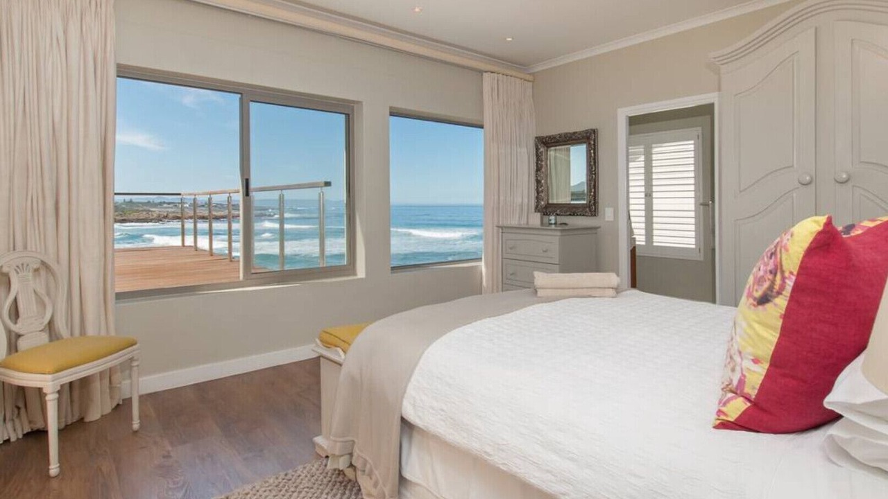 Photo of Bedroom in Onrus