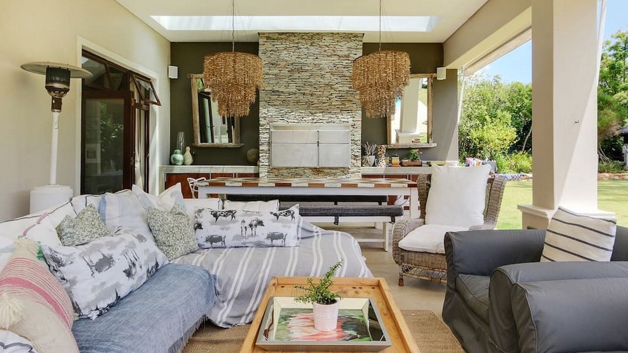 Photo of Livingroom in Constantia