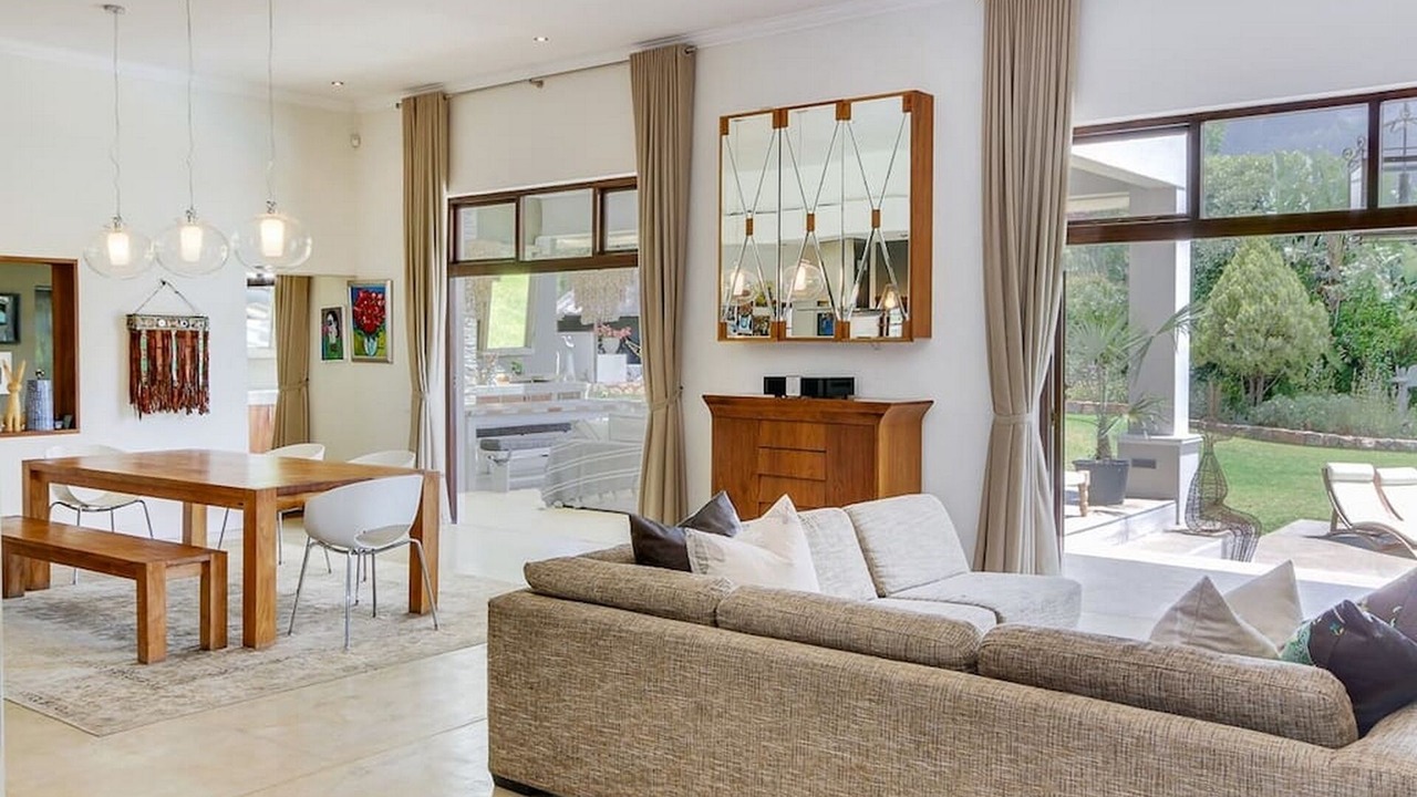 Photo of Livingroom in Constantia