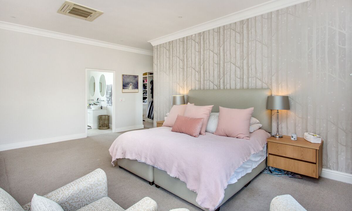 Photo of Bedroom in Constantia