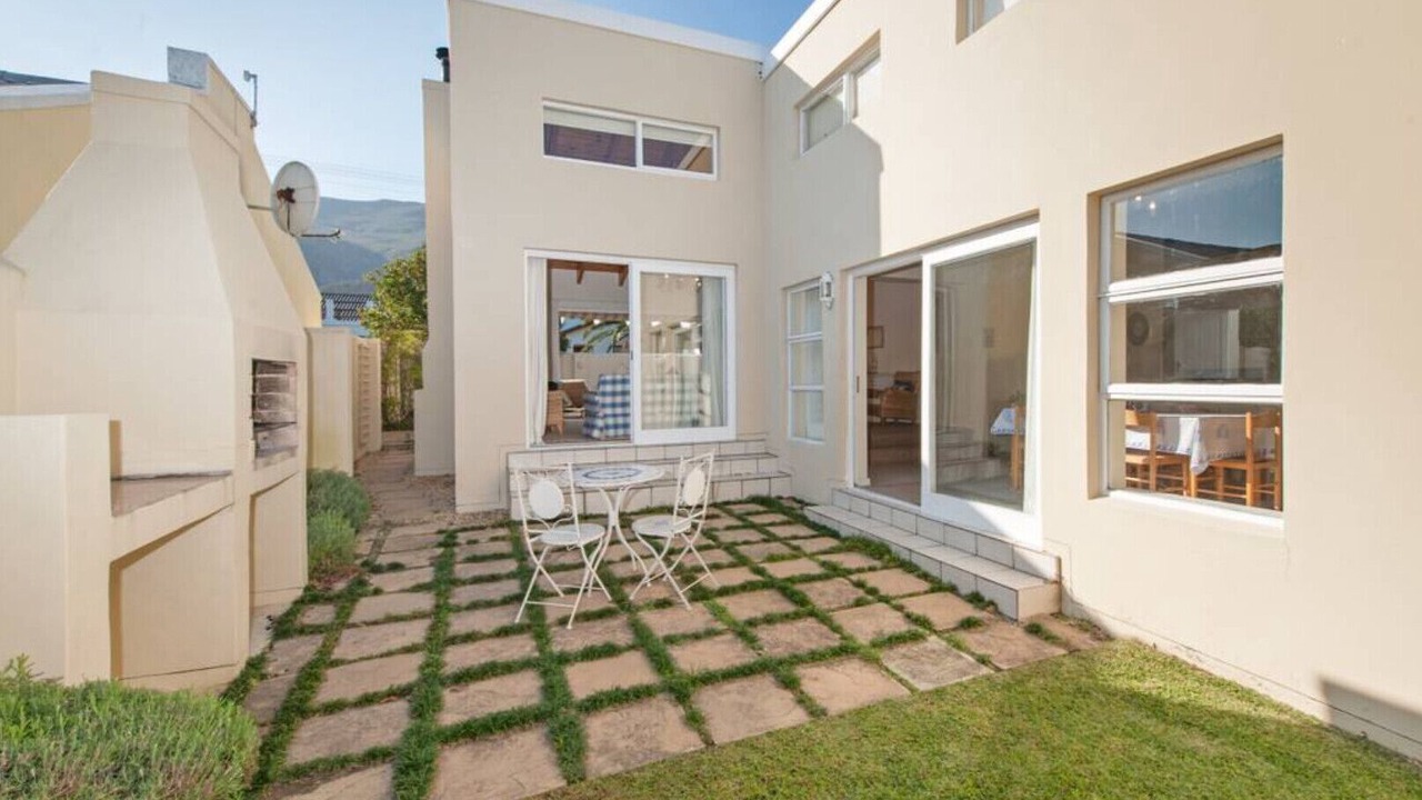 Photo of Outdoor in Voelklip
