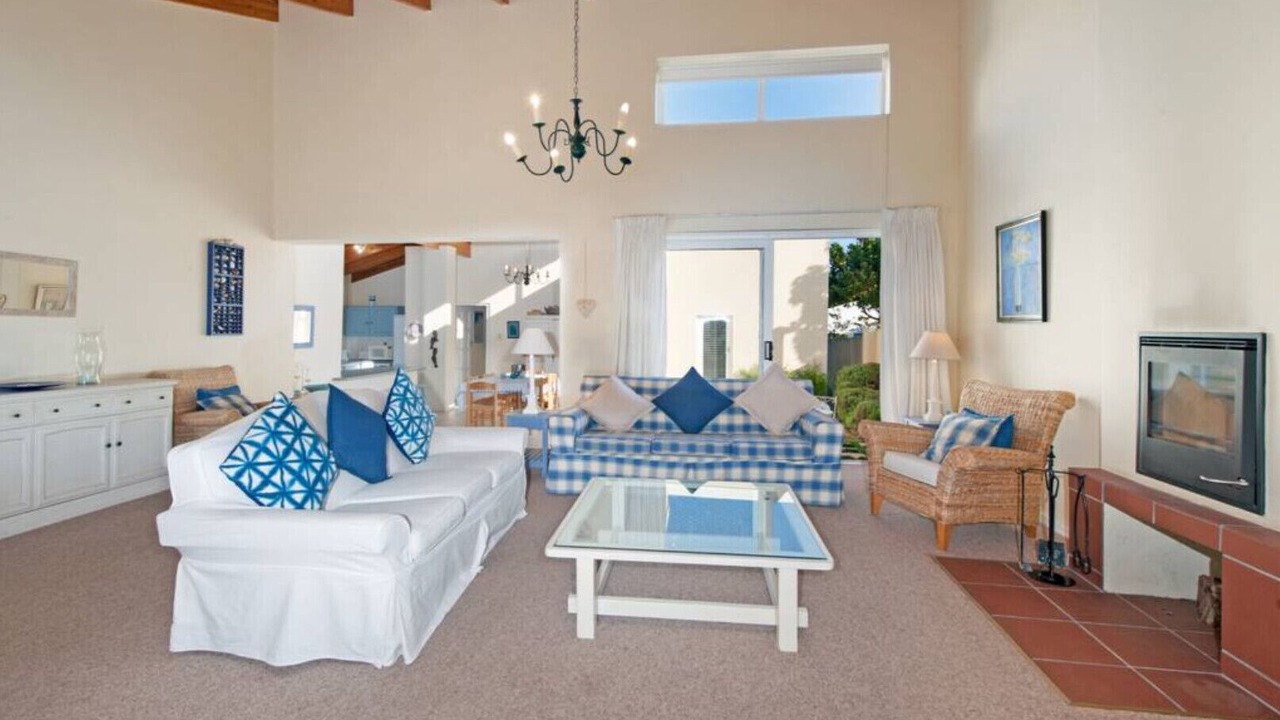 Photo of Livingroom in Voelklip