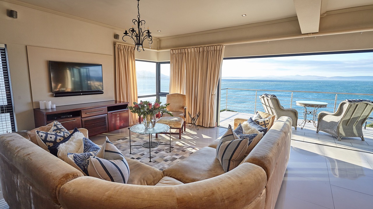 Photo of Livingroom in Hermanus City-Centre