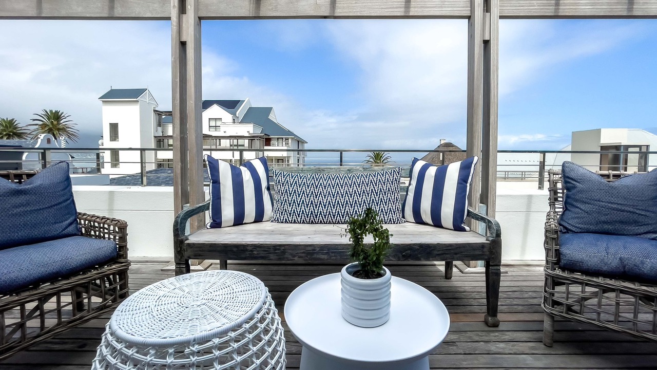Photo of Patio Balcony in Hermanus City-Centre