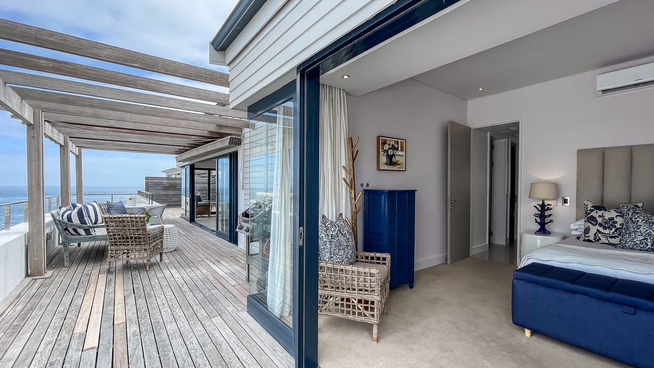 Photo of Bedroom in Hermanus City-Centre