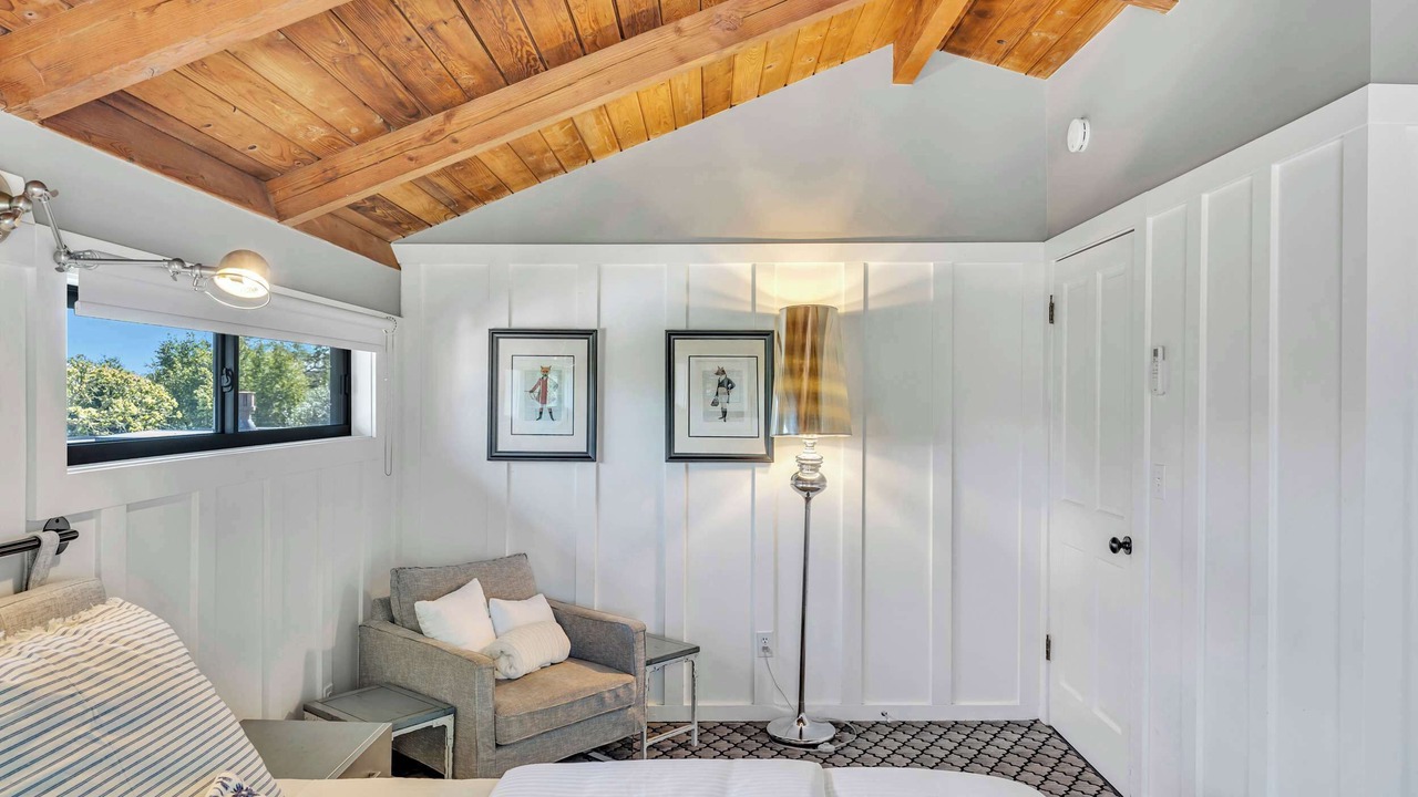 Photo of Bedroom in Glen Ellen