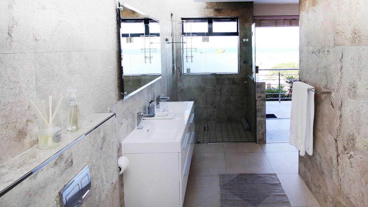 Photo of Bathroom in Melkbosstrand