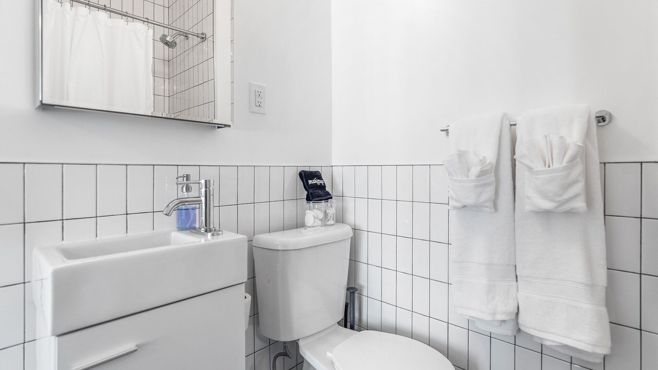 Photo of Bathroom in Lower Nob Hill