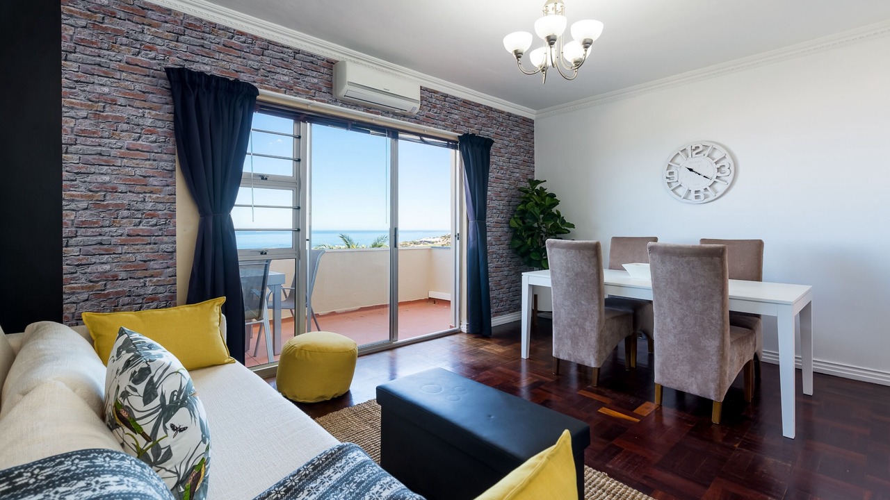Photo of Livingroom in Camps Bay