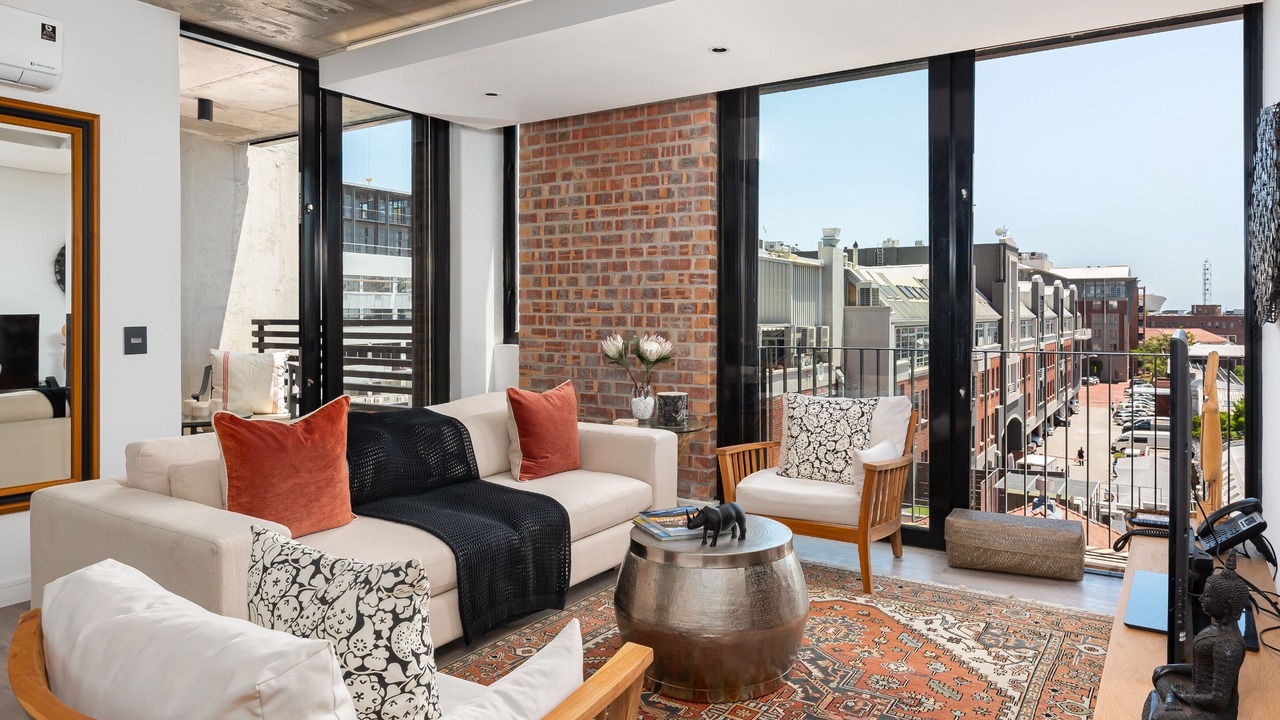 Photo of Livingroom in Cape Town City Centre