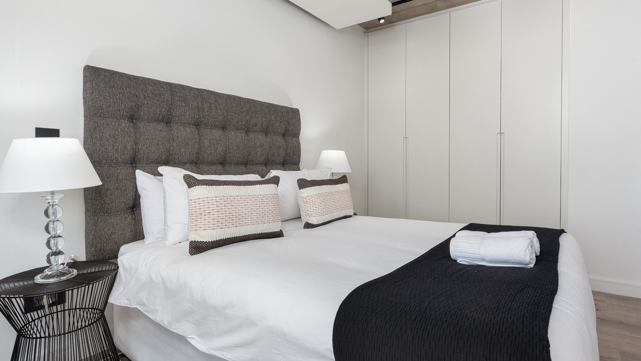 Photo of Bedroom in Cape Town City Centre