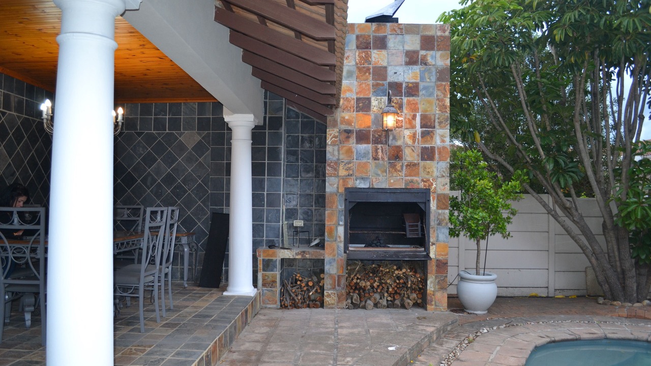 Photo of Bedroom in Somerset West