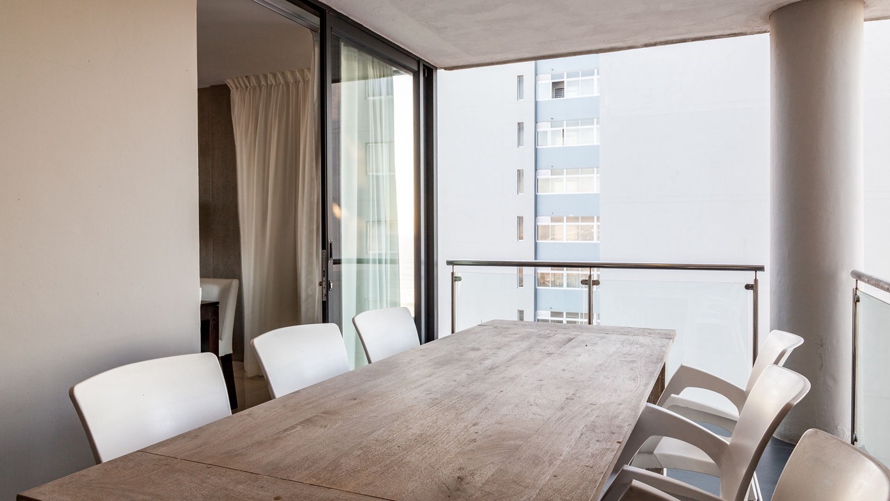 Photo of Patio Balcony in Bloubergstrand