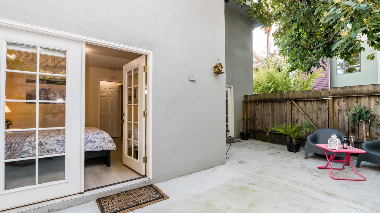 Photo of Patio Balcony in Downtown North