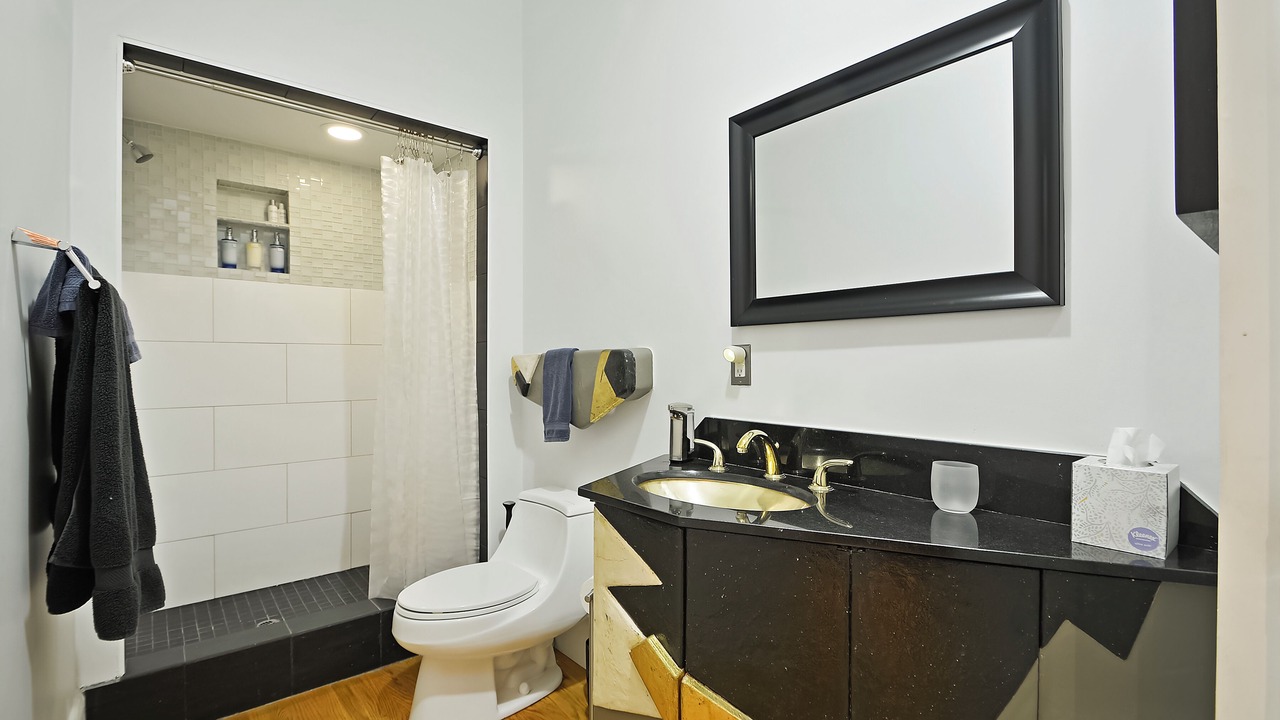 Photo of Bedroom in Downtown San Francisco