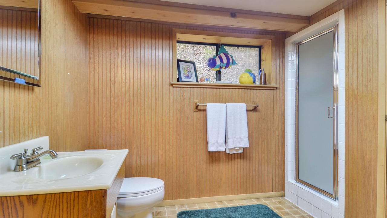 Photo of Bathroom in Cazadero