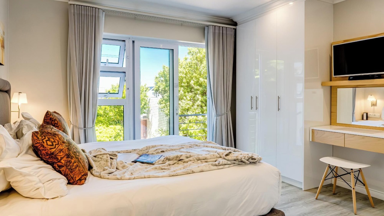 Photo of Bedroom in Camps Bay