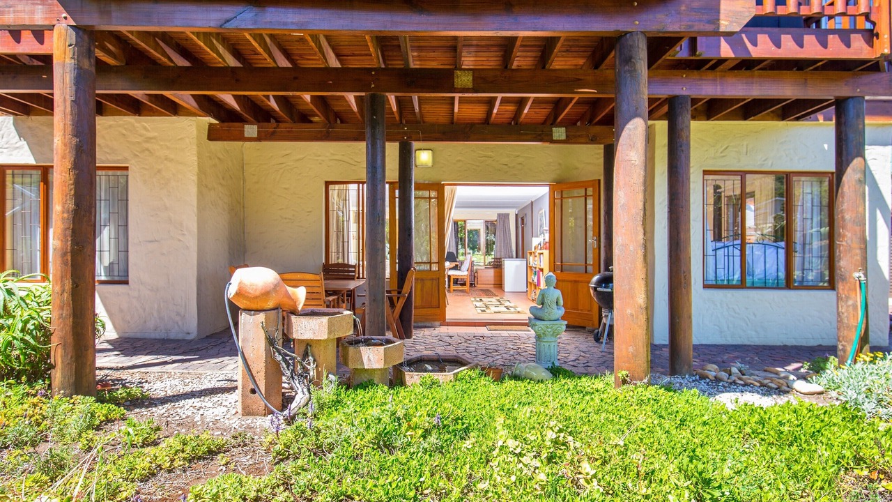 Photo of Patio Balcony in Brenton-on-Sea