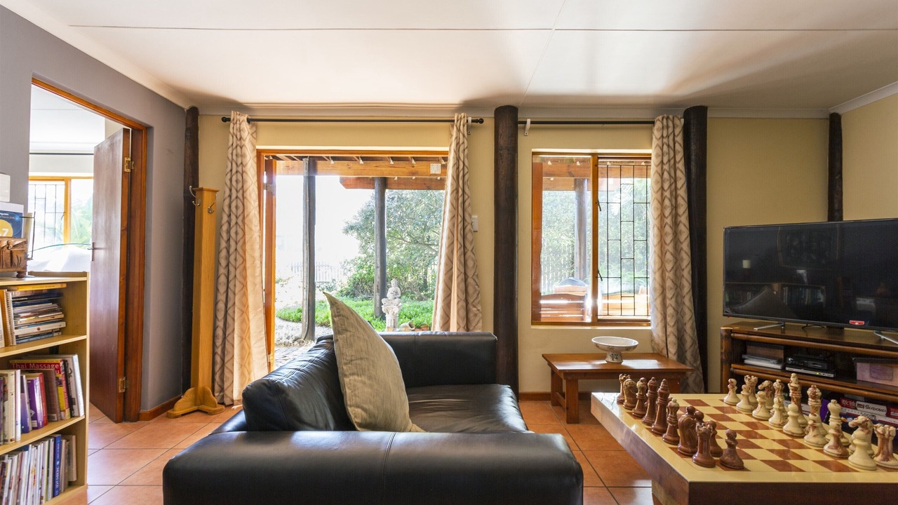 Photo of Livingroom in Brenton-on-Sea