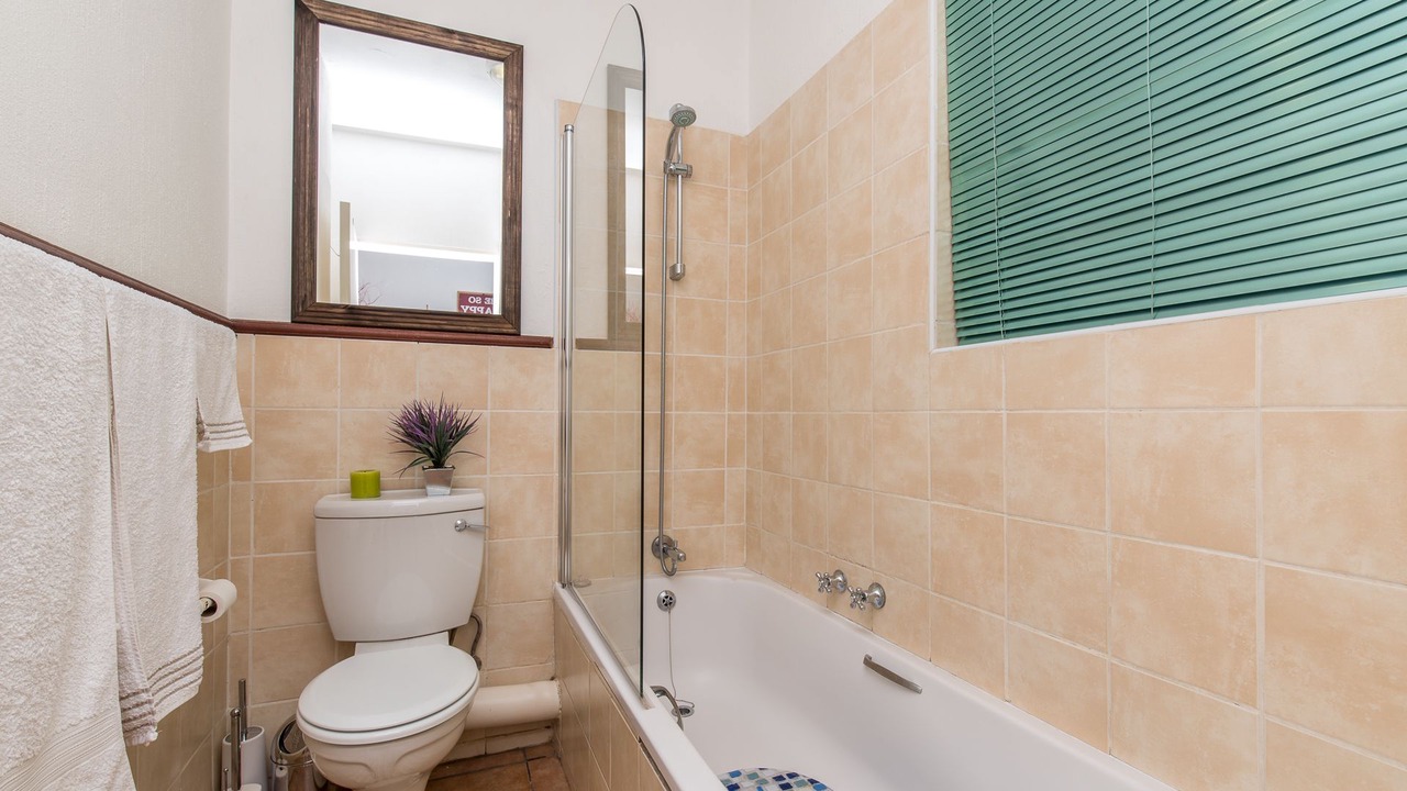 Photo of Bathroom in Greater Johannesburg Metropolitan Area