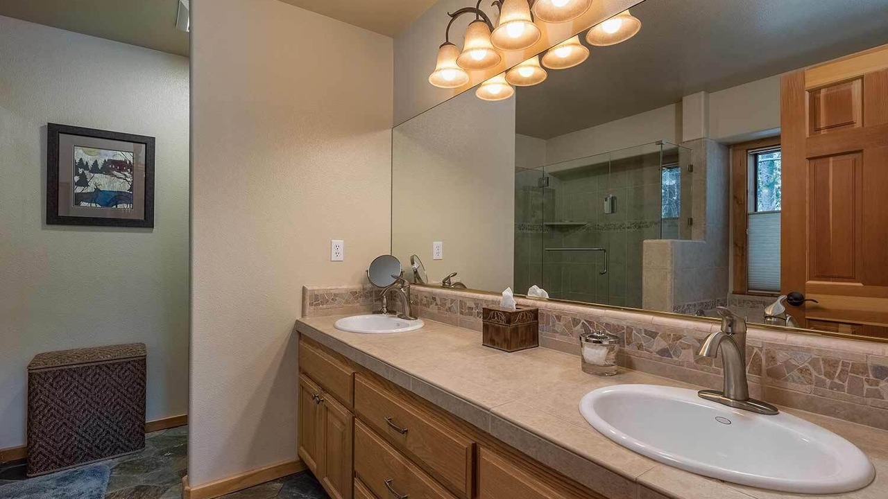 Photo of Bathroom in Truckee