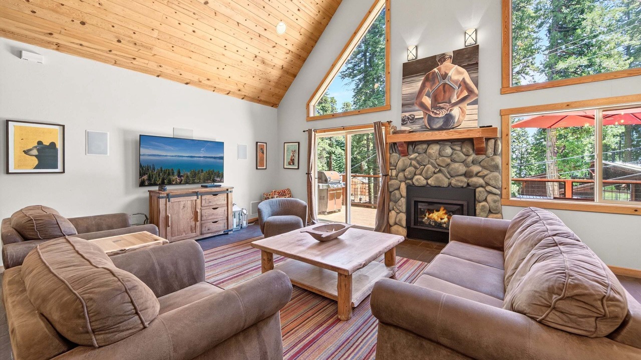Photo of Livingroom in Homewood