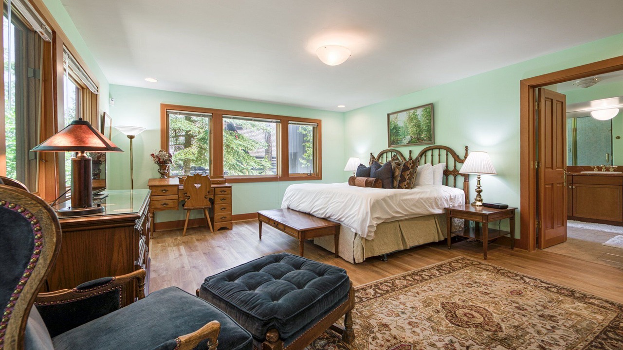 Photo of Bedroom in Alpine Meadows
