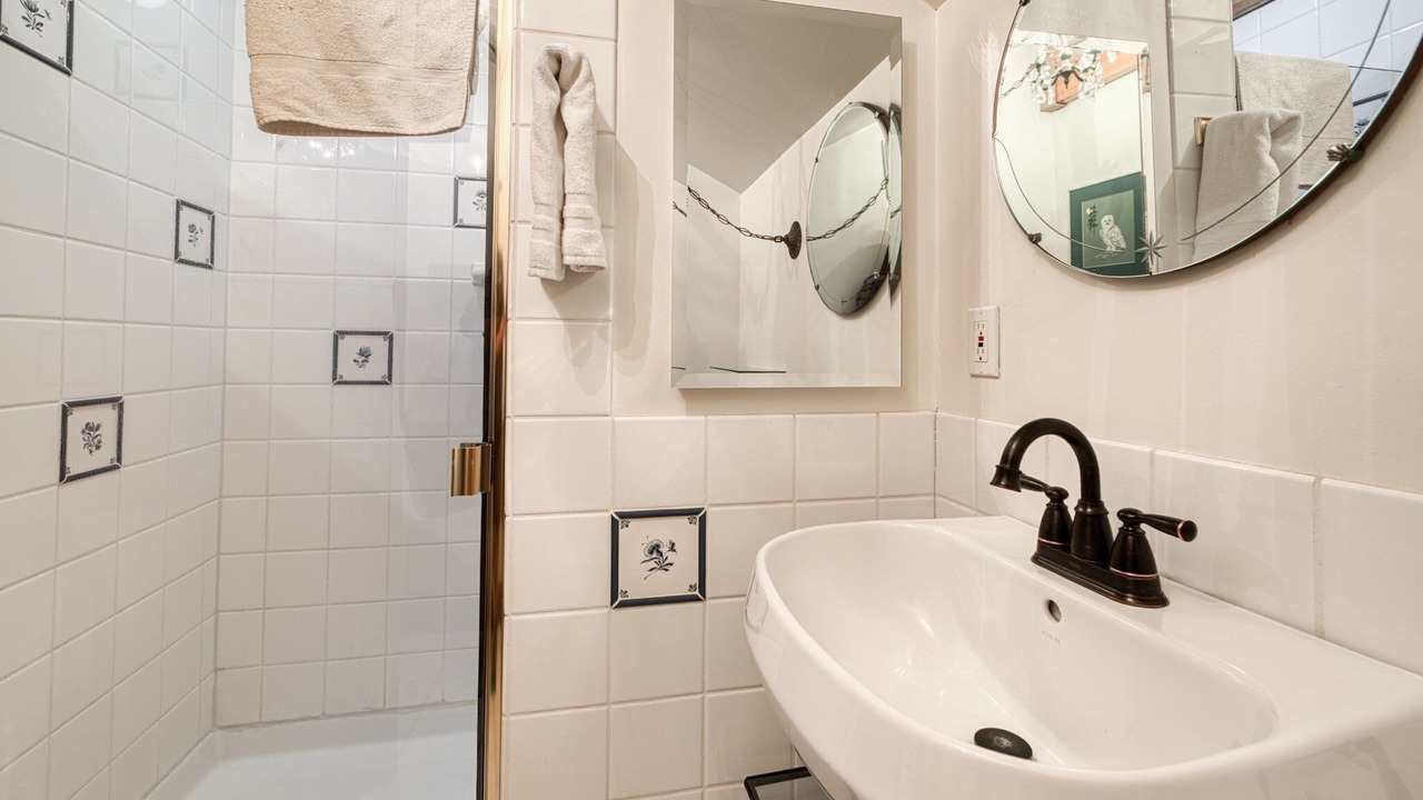 Photo of Bathroom in Alpine Meadows