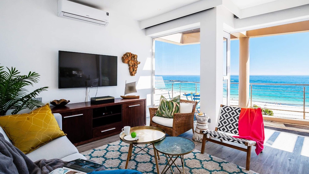 Photo of Livingroom in Camps Bay