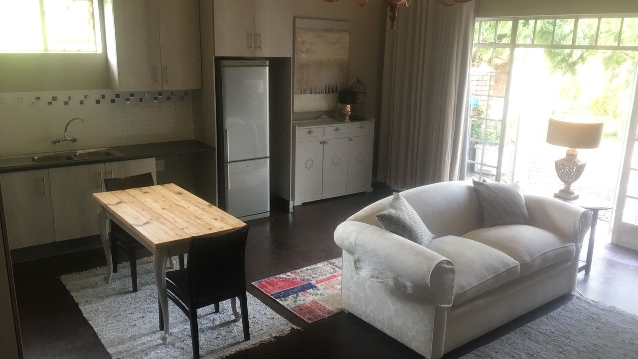 Photo of Livingroom in Greater Johannesburg Metropolitan Area